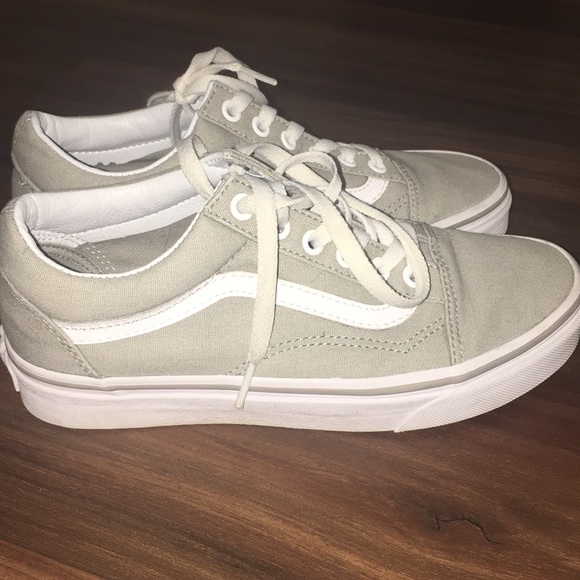 Shoes - Picture 2 of 5